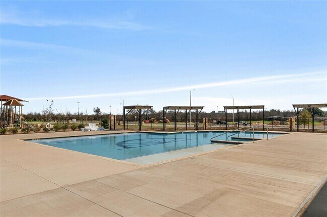 Building Photo - 2805 Moyer Ln