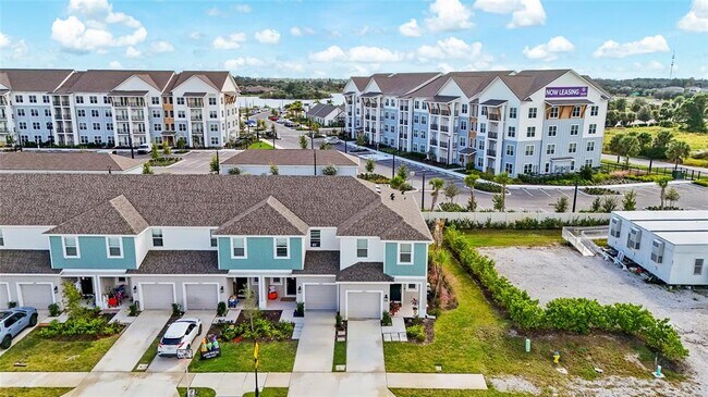 Building Photo - 5825 Biscotti St