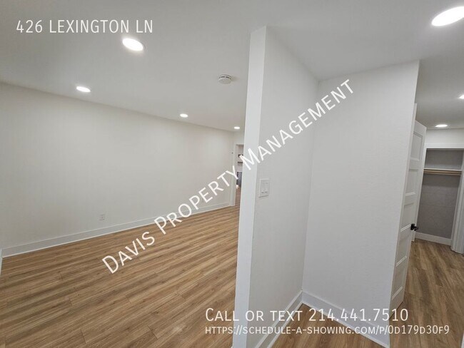 Building Photo - 426 Lexington Ln