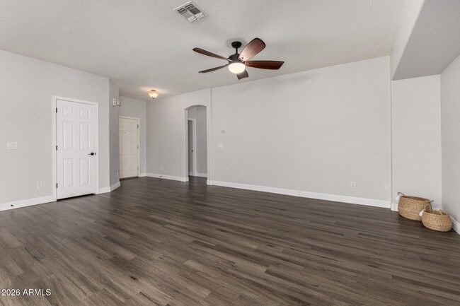 Building Photo - 15118 N 138th Ln