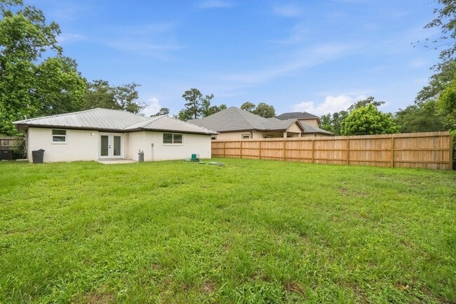 Building Photo - 14850 Coaltown Rd