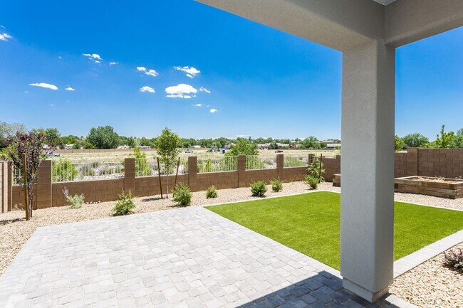 Building Photo - Beautiful Chino Valley Home!