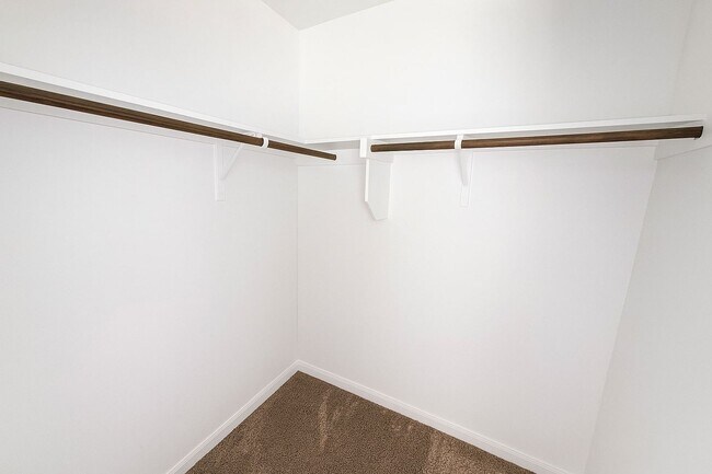 Building Photo - Beautiful 3-Bedroom Modern Home with Cover...