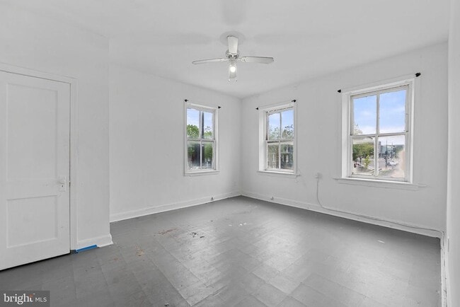 Building Photo - 1701 6th St NW