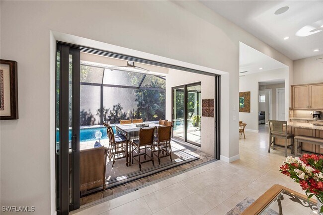 Building Photo - 1871 Dogwood Dr