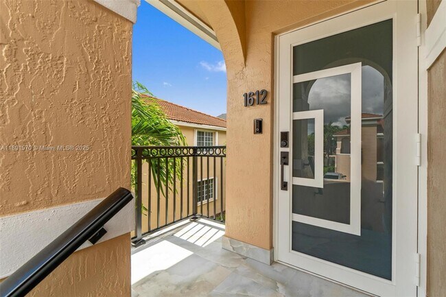 Primary Photo - 13160 SW 64th Terrace