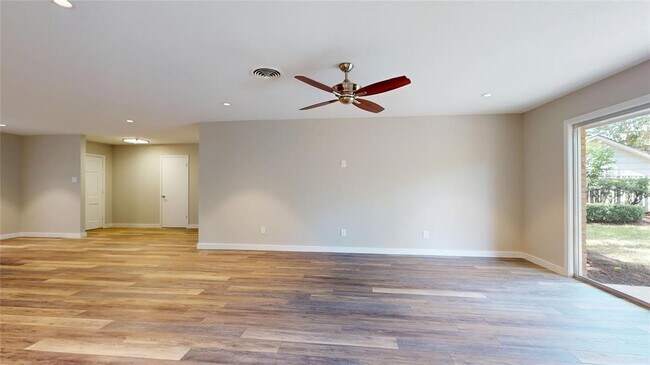Building Photo - 5243 Indigo St