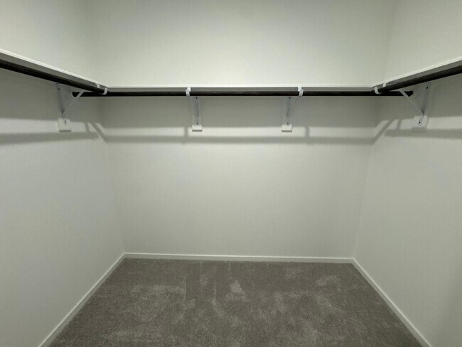 Building Photo - 26902 Cherry Plum Ln