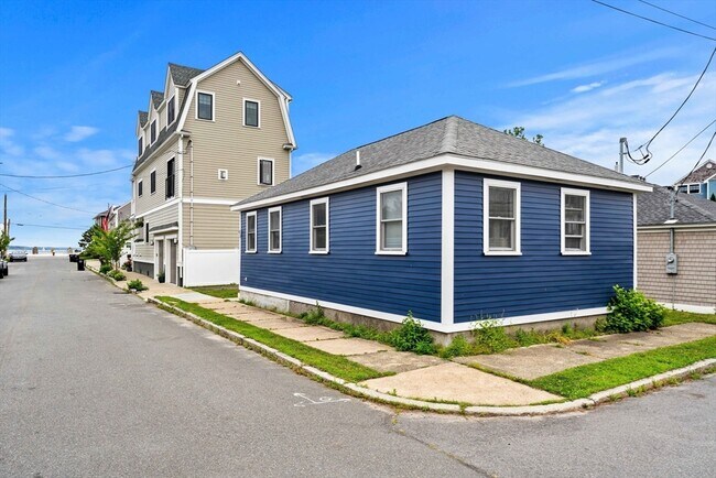 Building Photo - 23 Juniper Ave
