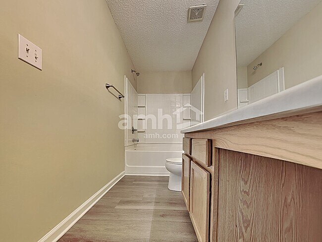 Building Photo - 1053 Kings Mountain Ln