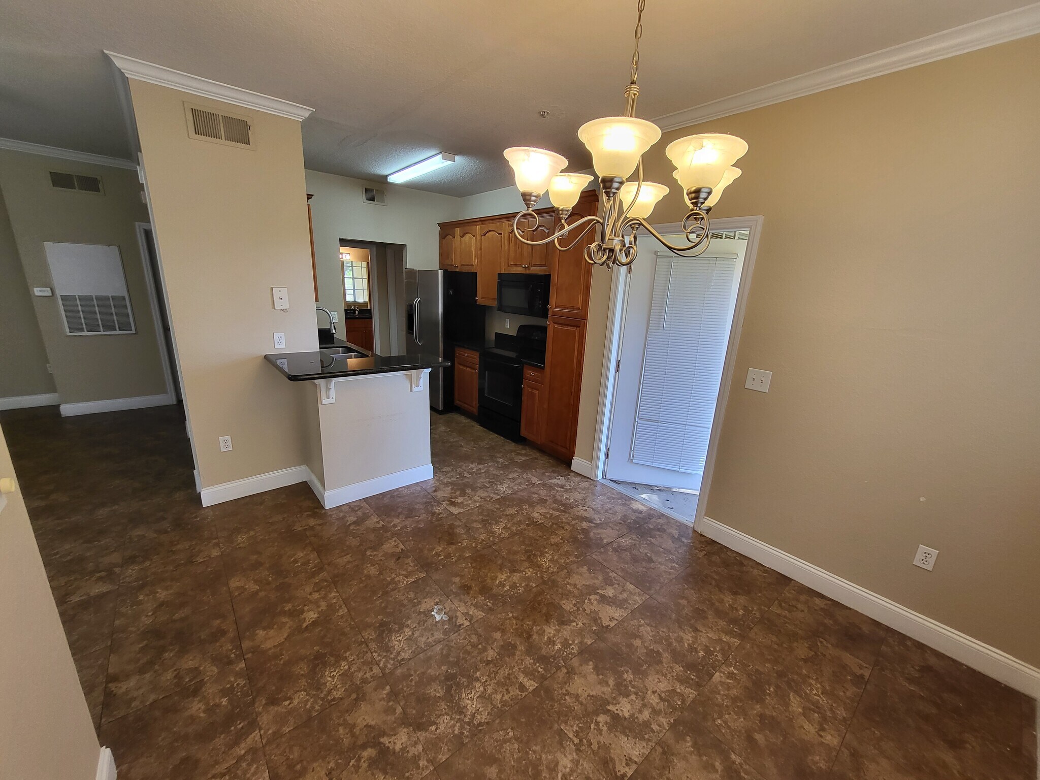 Building Photo - 2598 Robert Trent Jones Dr