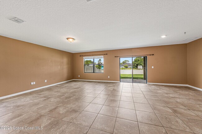 Building Photo - 1310 Mineral Lp Dr NW