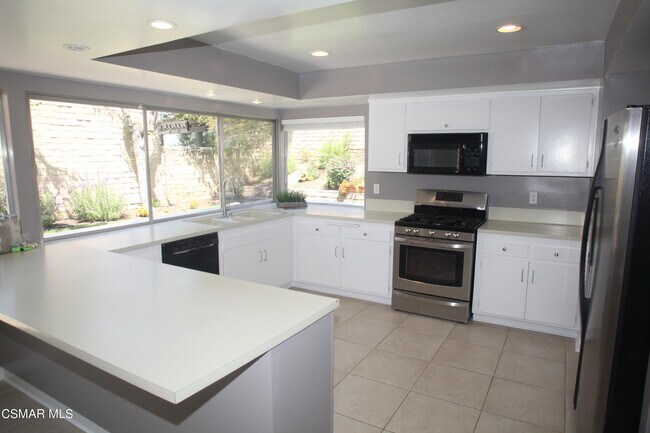 Building Photo - 4518 Henley Ct