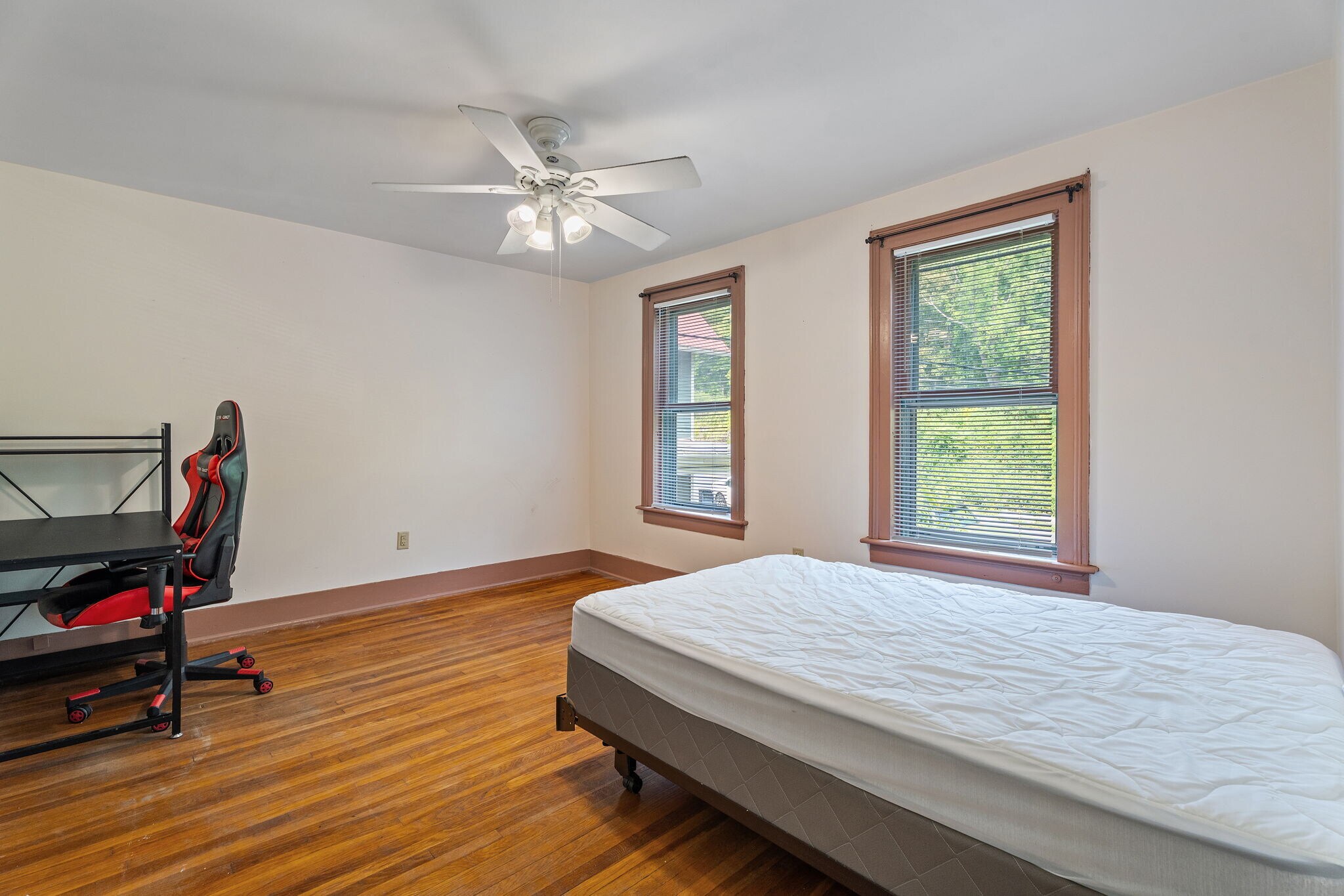 Bedroom #1 - 402 University Ave