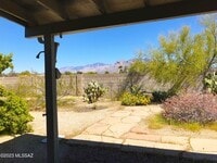 Building Photo - 7800 N Nicole Pl