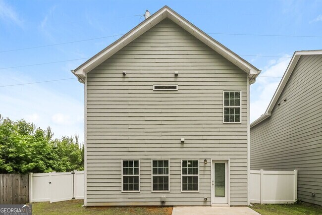 Building Photo - 24 Cottage Trce