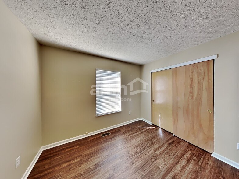 Building Photo - 1466 Cinnamon Dr