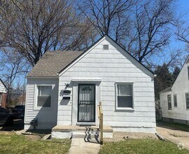 Building Photo - Renovated 3-Bedroom Home – Section 8 Welcome!