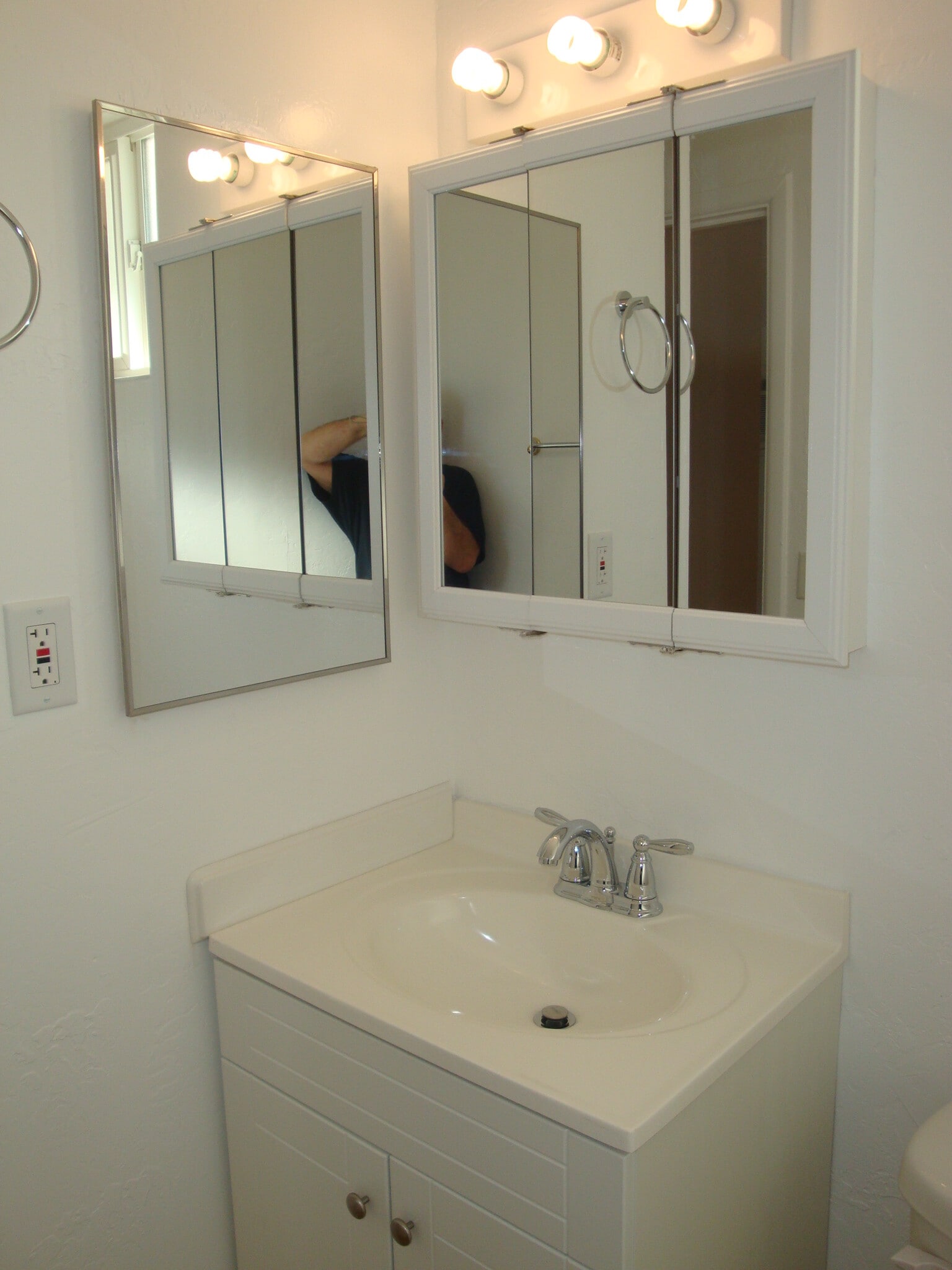 Building Photo - 510 N Ironwood Dr