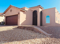 Building Photo - 14406 Loma Chica