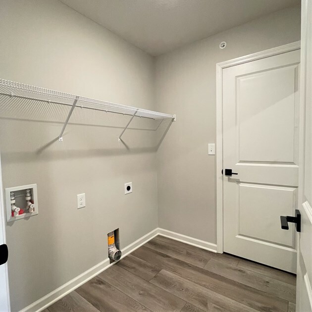 Building Photo - 14516 Twin Lakes Cir