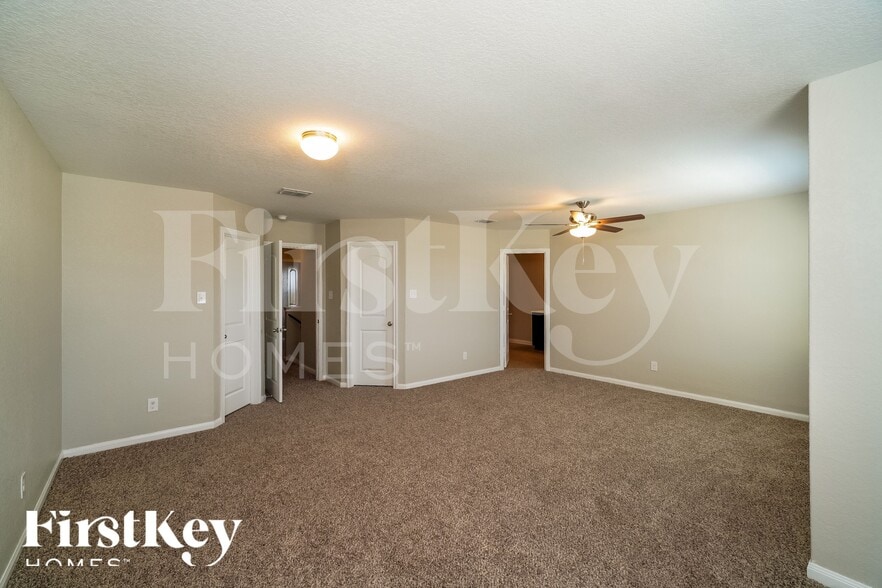 Building Photo - 3442 Glacier Lake