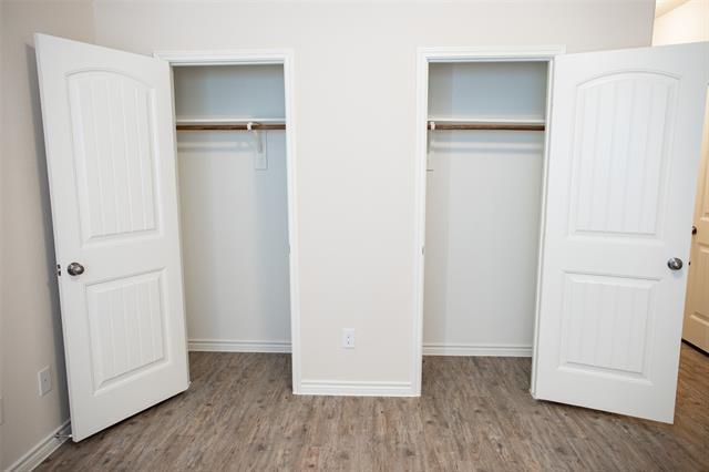Building Photo - 1704 Dove Cir
