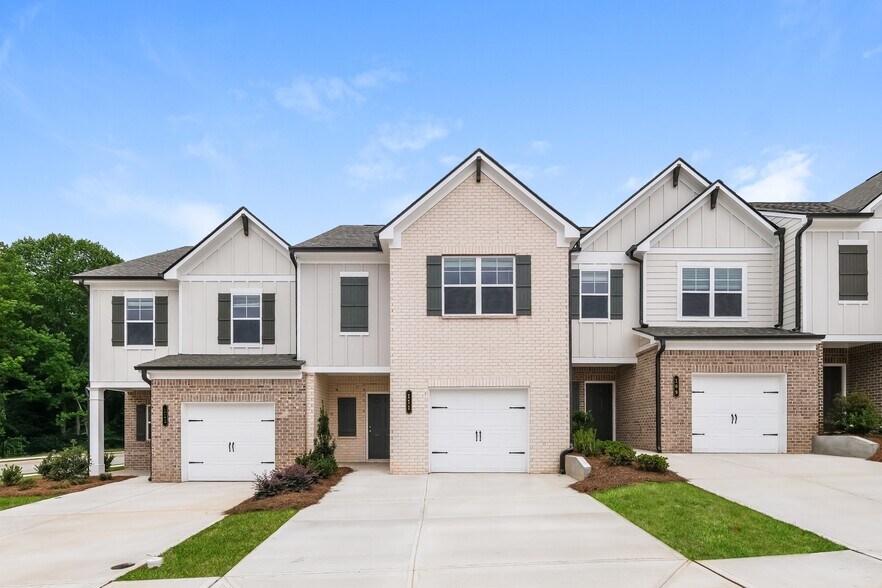 Building Photo - 111 Basswood Ln
