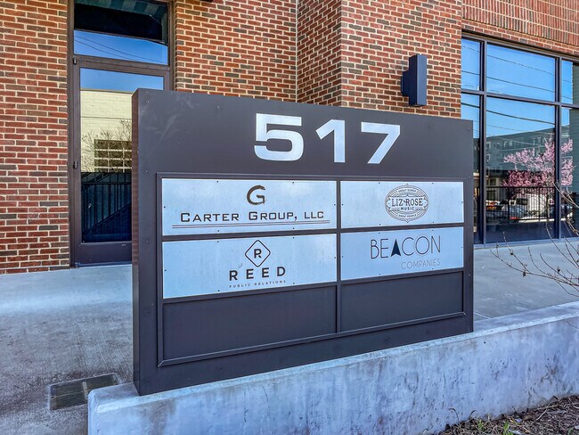 Building Photo - 646 Hamilton Ave