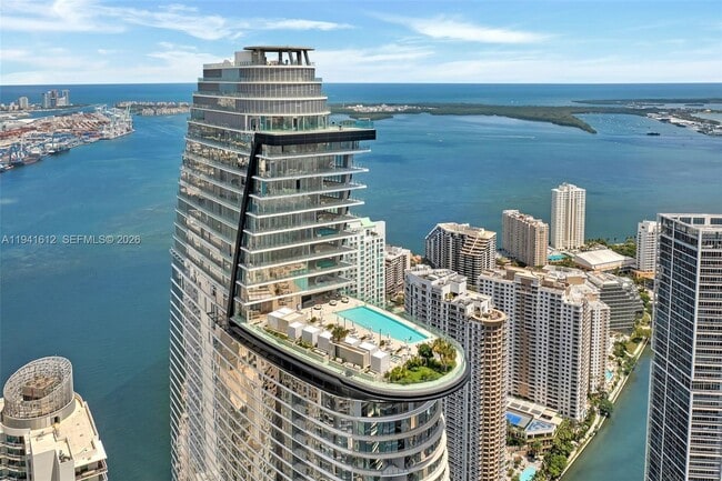 Building Photo - 300 Biscayne Blvd Way