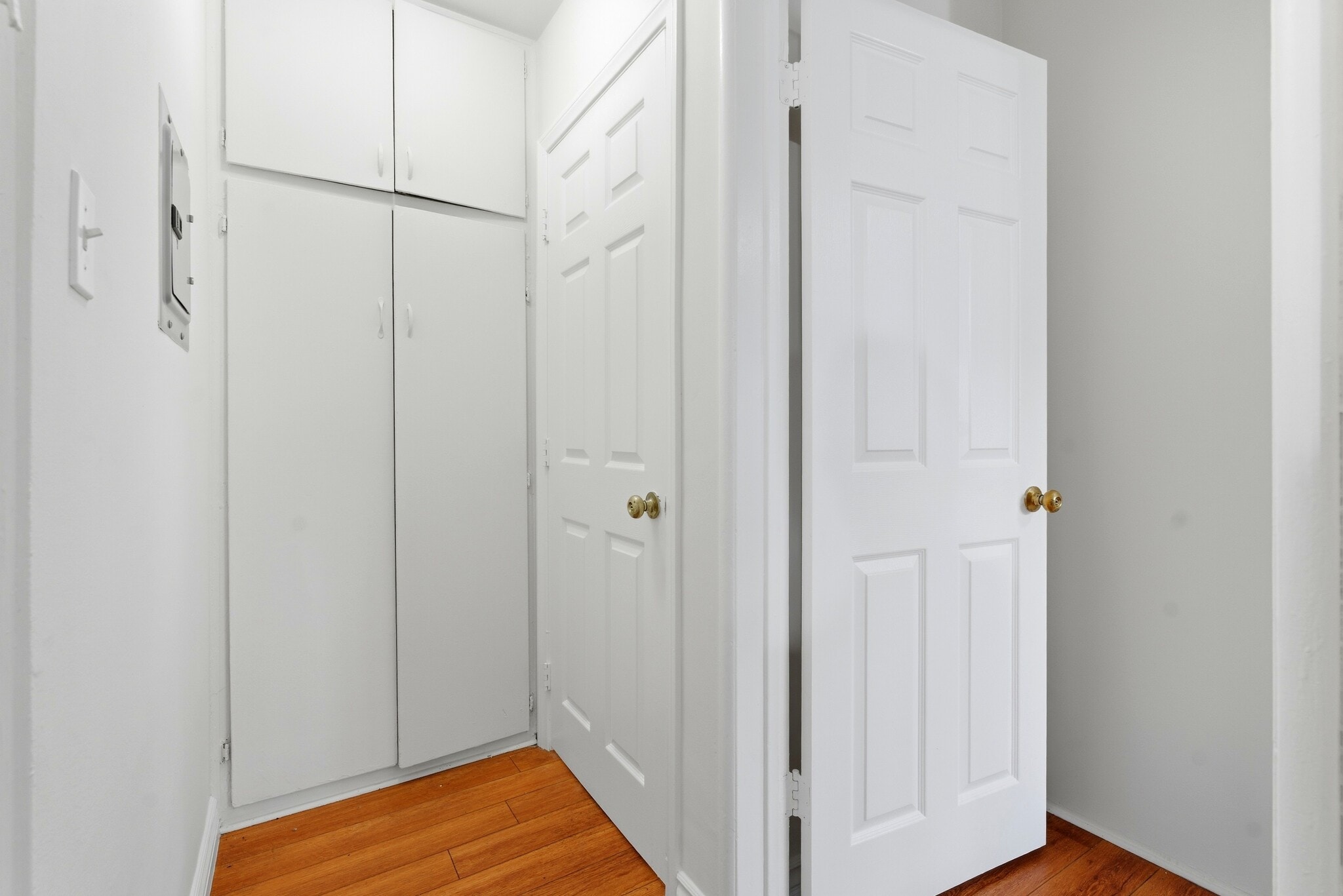 Building Photo - 7932 Brimfield Ave