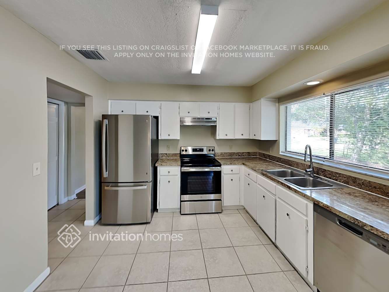 Building Photo - 16202 Fantasia Dr