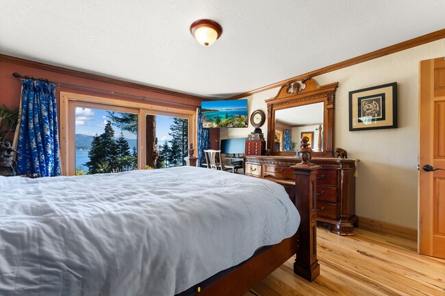 Building Photo - SKI LEASE: "Lake Views from Hot Tub, Sauna...