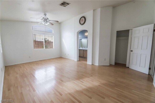 Building Photo - 2889 Dome Peak Ct