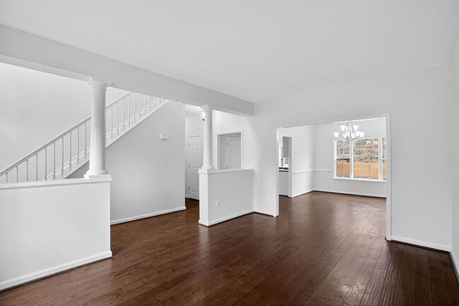 Building Photo - 3734 Hastings Ct