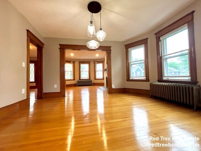 Building Photo - 183 Cottage Park Rd