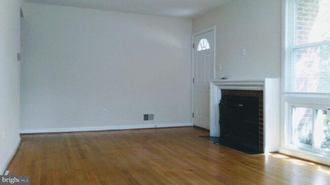 Building Photo - 4009 Weller Rd