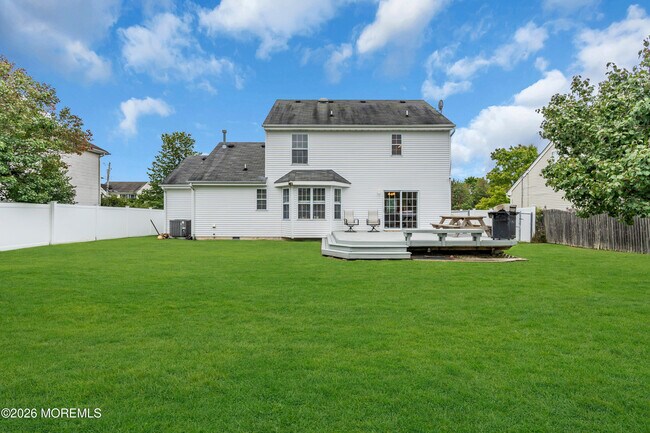 Building Photo - 356 Leeward Rd