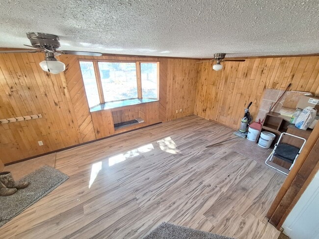 Building Photo - Spacious 5-Bedroom Home in Quiet Delta Neighborhood