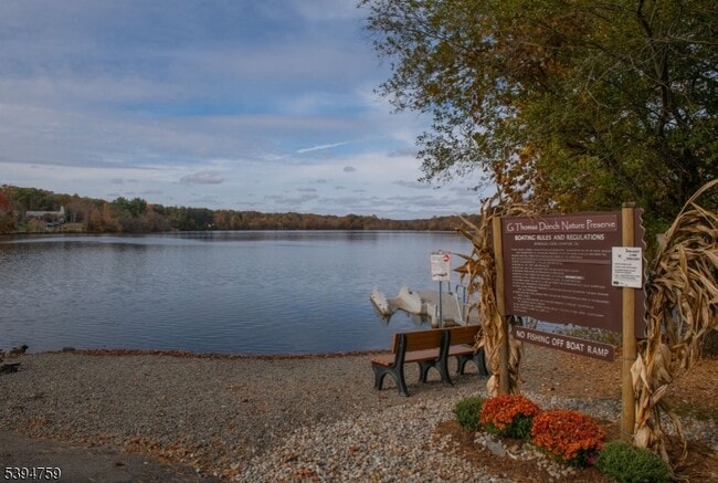 Building Photo - 612 High Mountain Rd