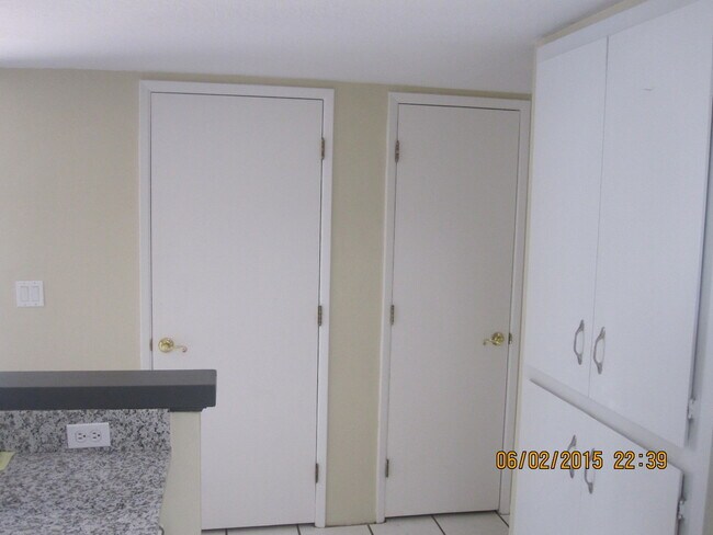 Building Photo - 3394 N Glen Creek Dr