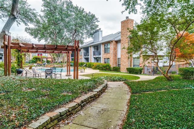 Building Photo - 15151 Berry Trail