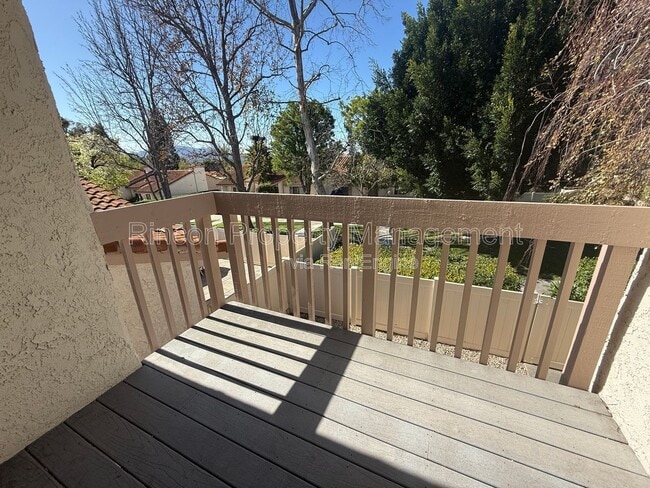 Building Photo - 2199 Olivewood Dr