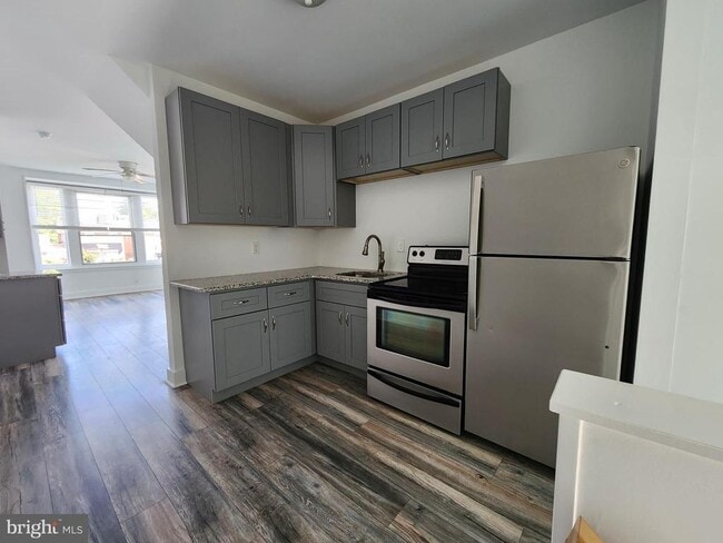 Building Photo - 1908 Darby Rd