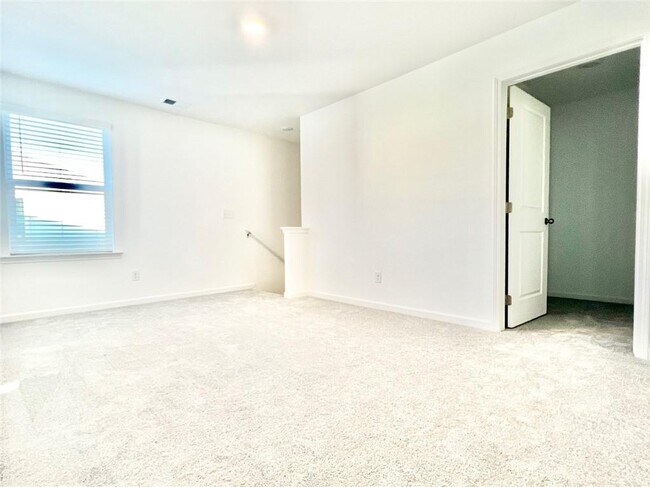 Building Photo - 1529 Hay Patch Ln