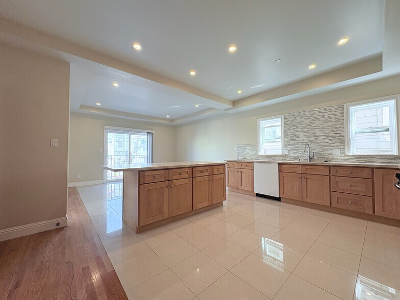 Building Photo - 109 Hillcrest Dr