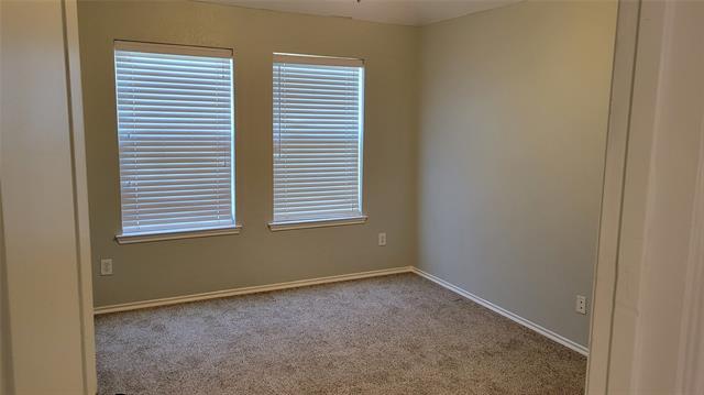 Building Photo - 319 Los Altos Dr