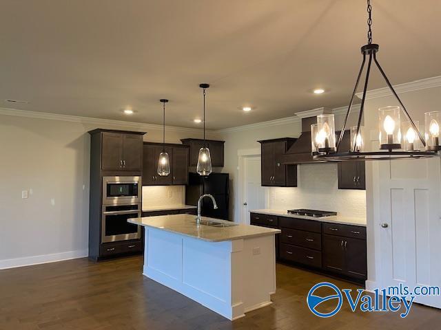 Building Photo - 161 Rugby Dr