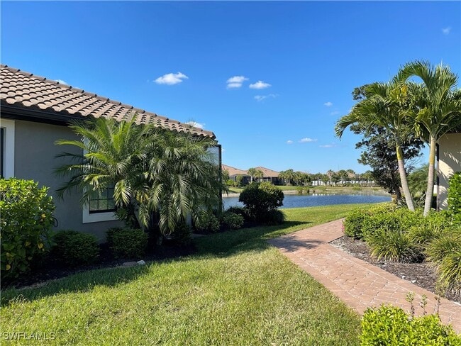 Building Photo - 8021 Calle Canovas St