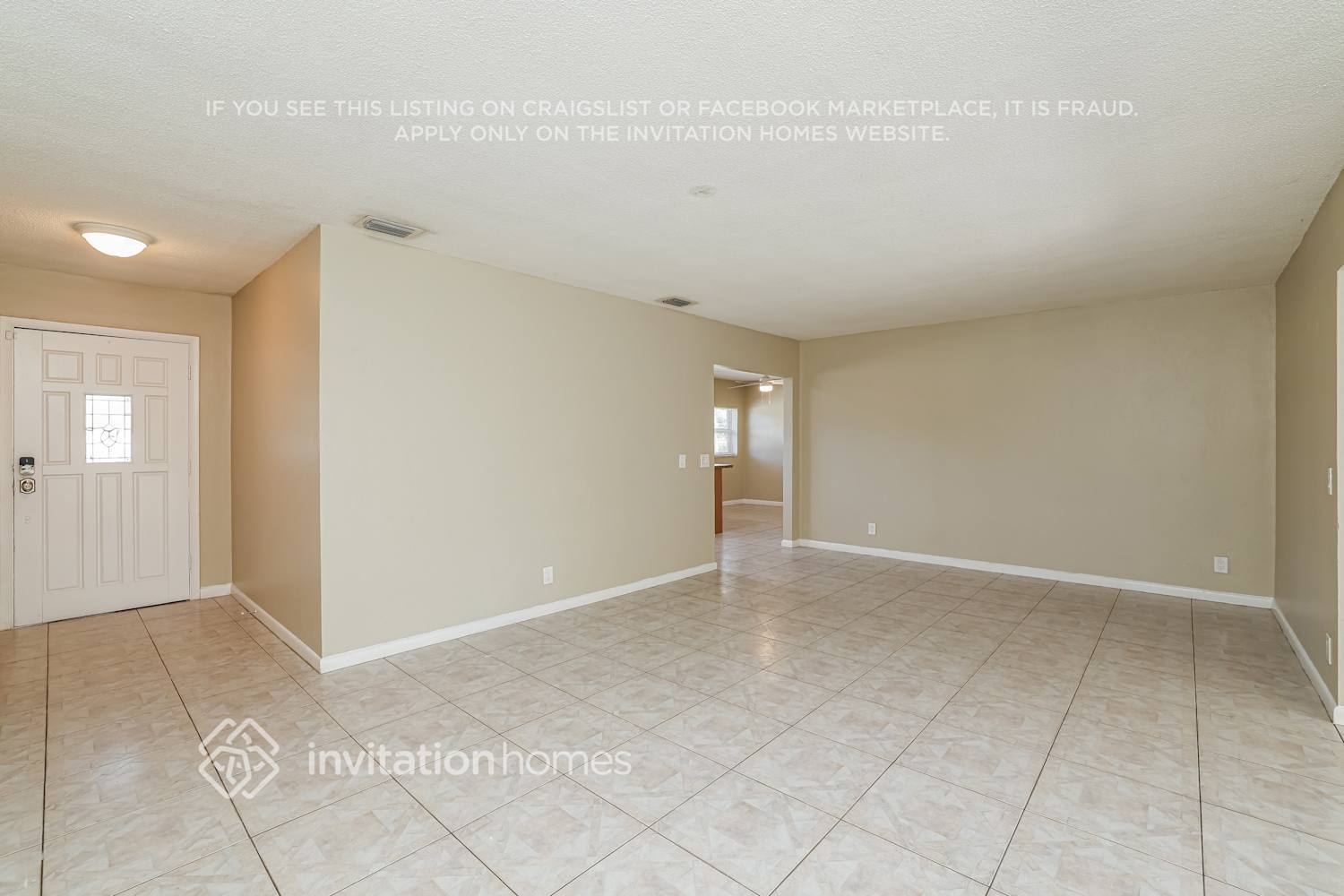 Building Photo - 250 SW 12th Ave